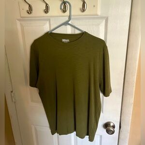 men’s green shirt